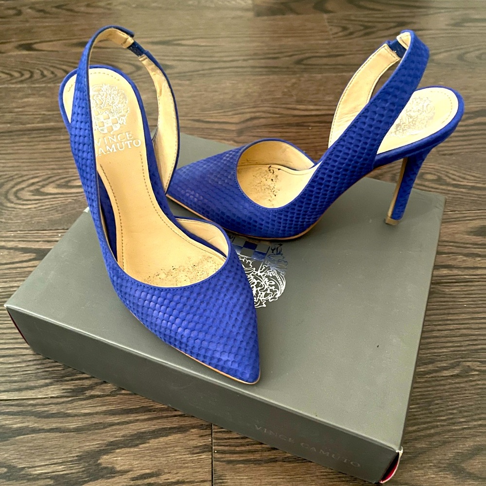 Vince Camputo royal blue sling back pumps